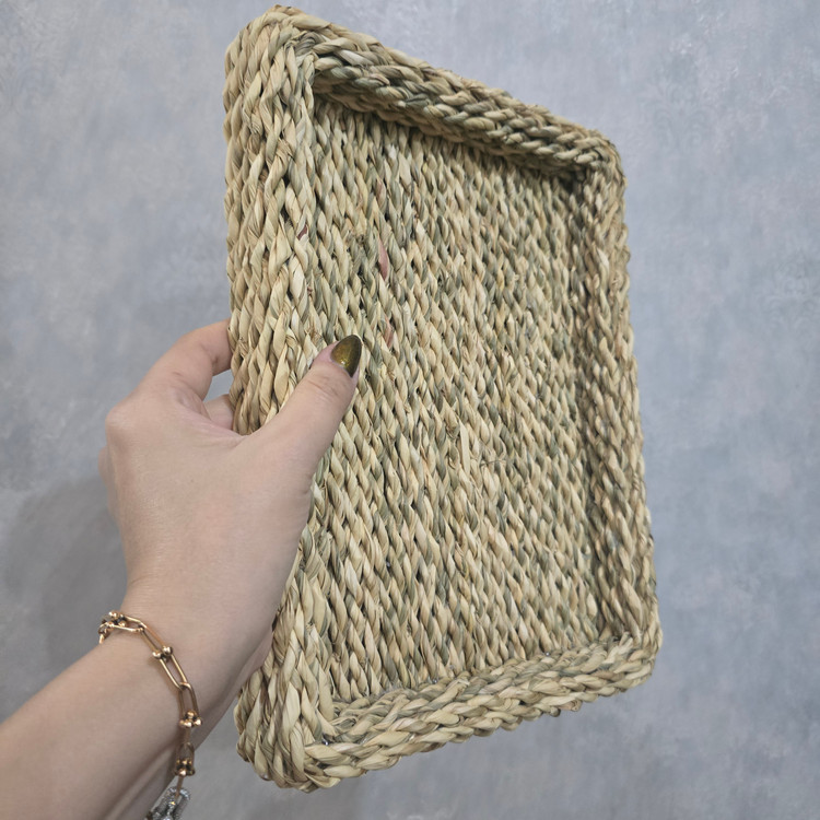 سینی حصیری پایه دار بزرگ